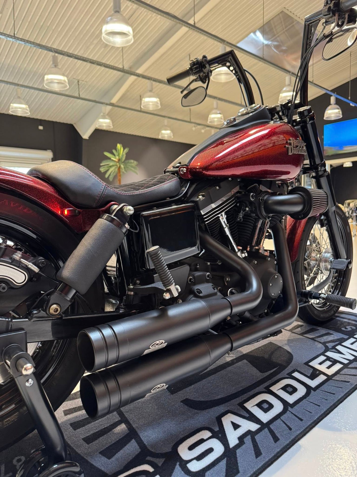 2013 Harley-Davidson FXDB Dyna Street Bob