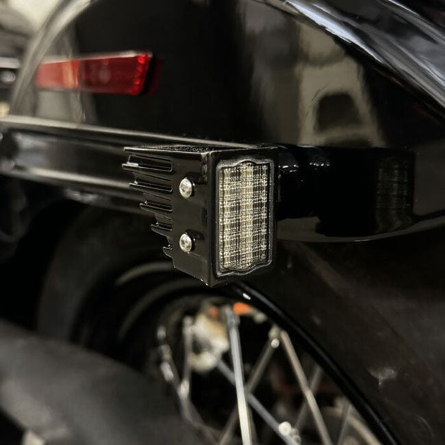 Custom Dynamics – Rear 3-1 Fender Strut LED Turn Signals, DOT-godkendt