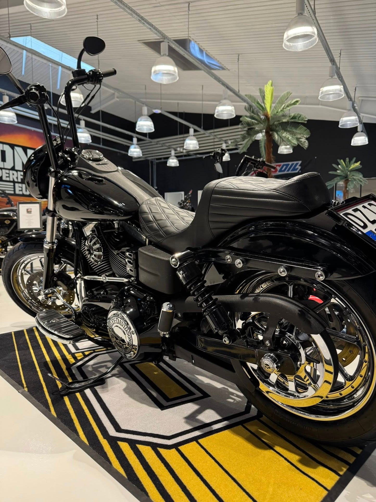 Harley-Davidson FXDB Dyna Street Bob – 2012