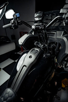 SLYFOX DASH PANEL CARBON FIBER, BLANK/Uden Logo