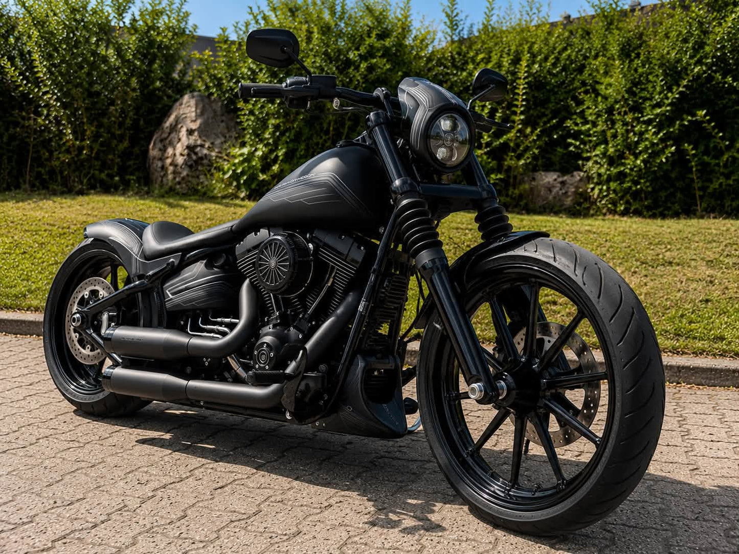 Harley-Davidson Breakout 2015 – Custom