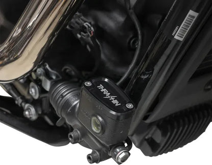 THRASHIN SUPPLY CO. – Bageste bremsevæskebeholder låg, Black Twice Cut (18+ Softail)